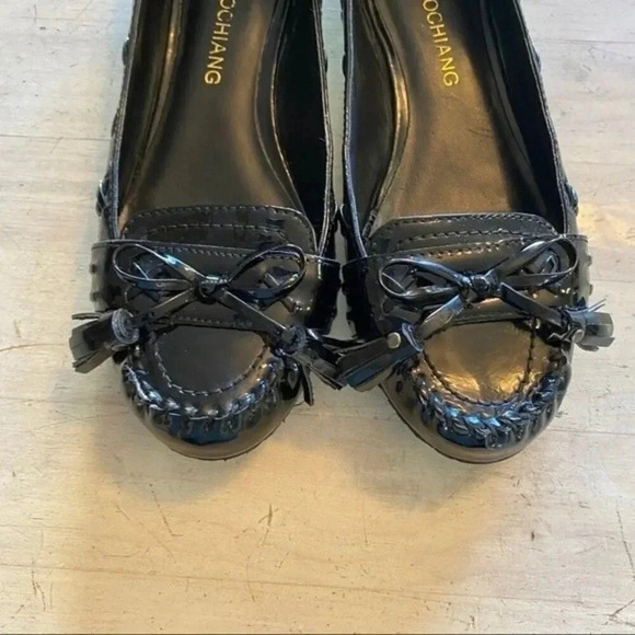 Arturo Chiang Black Loafers with Tassels - Picture 10 of 10